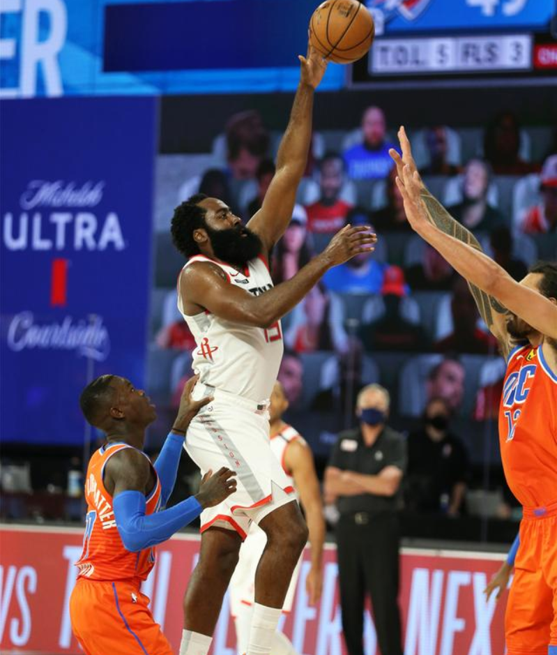 社区盾倒计时；洛杉矶快船冲刺阶段战术微调；细节引发关注；引发热议；控场能力受关注的简单介绍