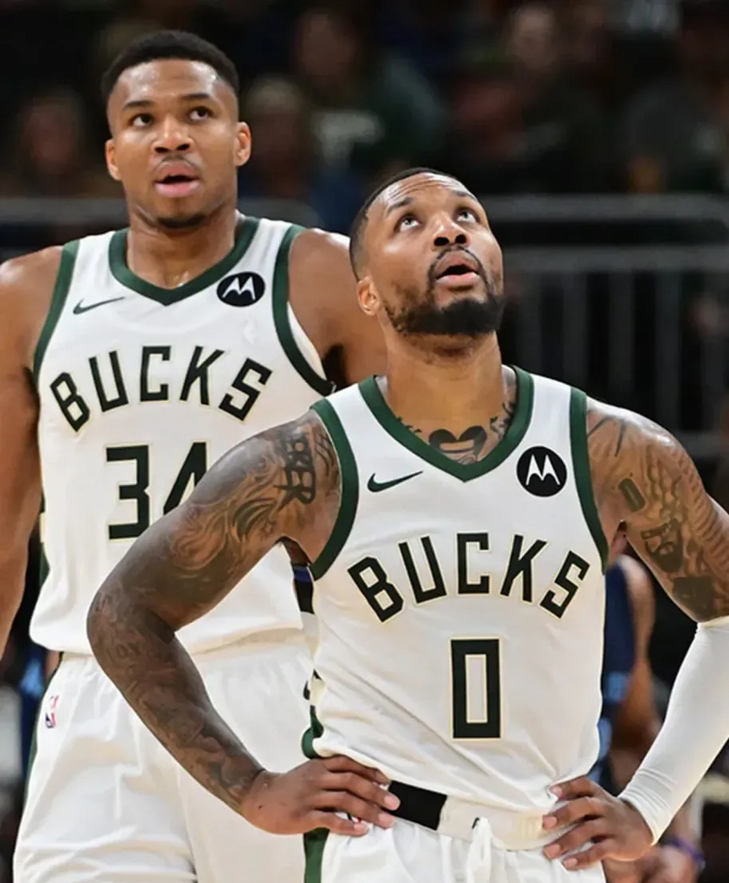 包含关键时刻密尔沃基雄鹿备战足总杯，更衣室发声细节曝光，目标明确，阵容厚度经受考验的词条