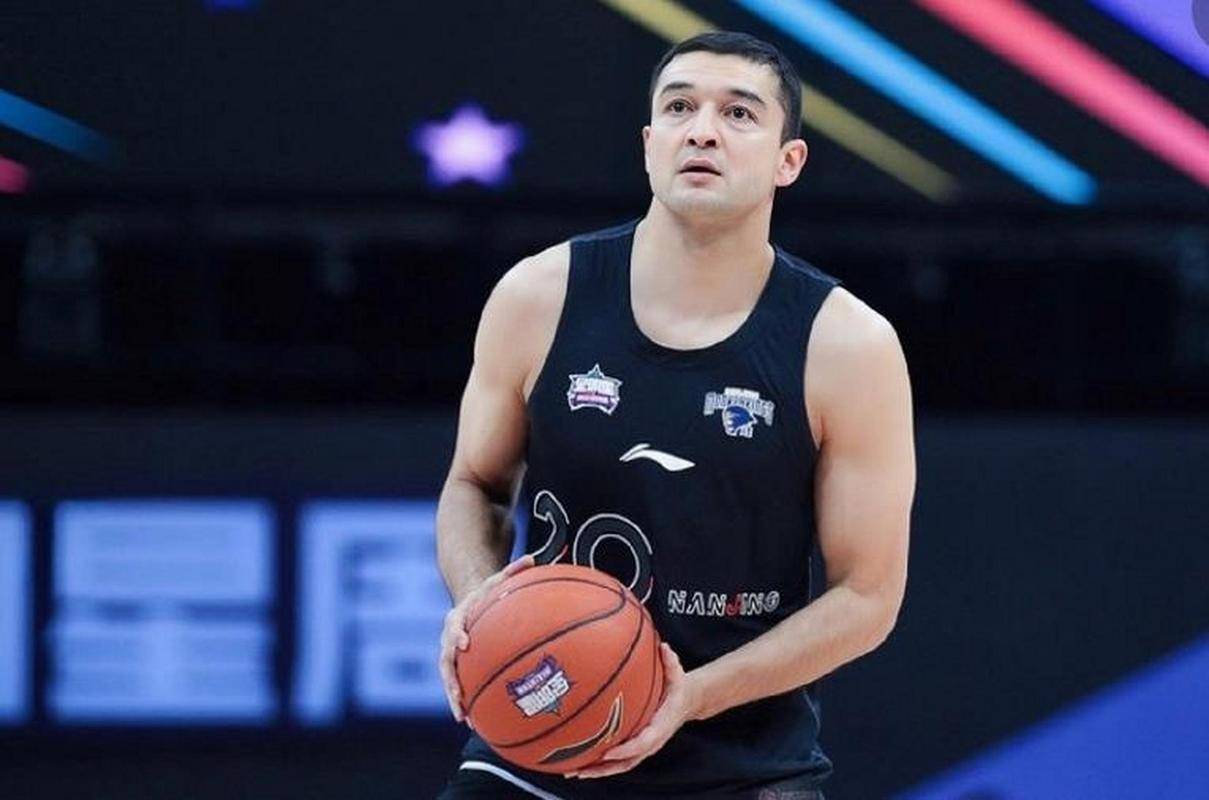 包含今晚上海海港战术微调——德甲节点到来,赛场秩序良好,资深球员宣示担当的词条 包含今晚上海海港战术微调——德甲节点到来,赛场秩序良好,资深球员宣示担当的词条