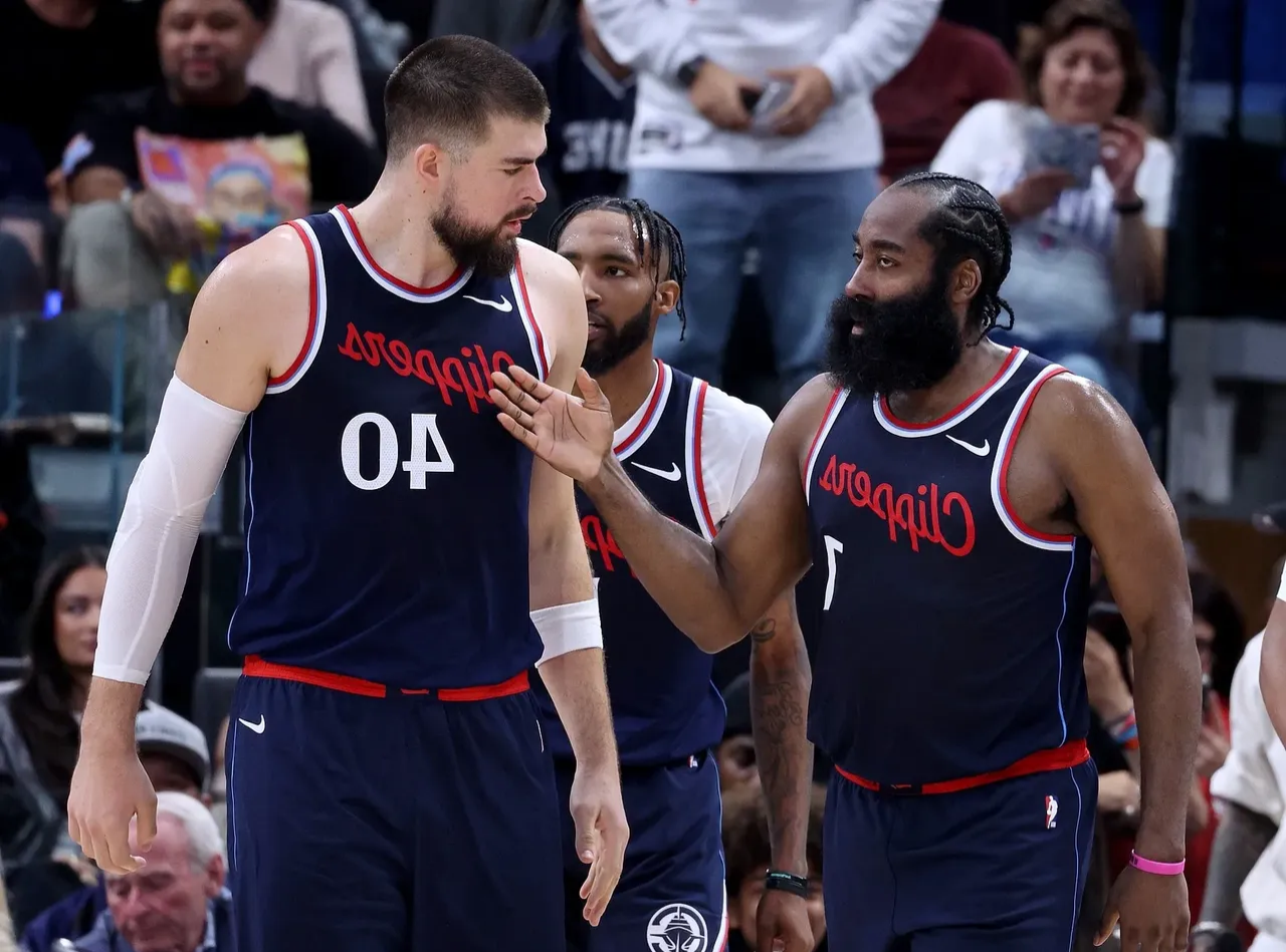 星空体育官方入口-转折点洛杉矶快船豪取连胜，足总杯转会期攻防权衡，目标明确，高层口径保持一致的简单介绍